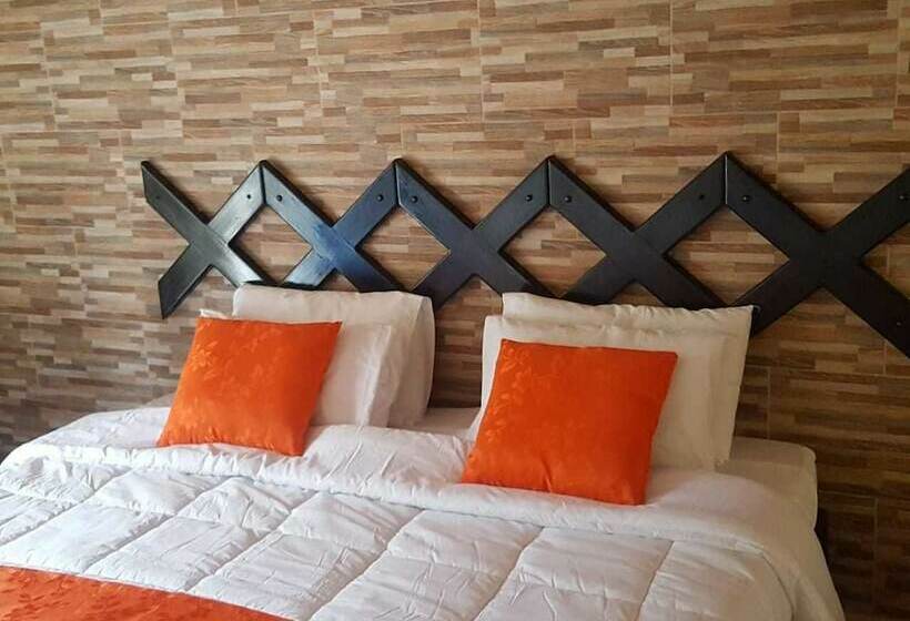 هتل Campestre La Herradura