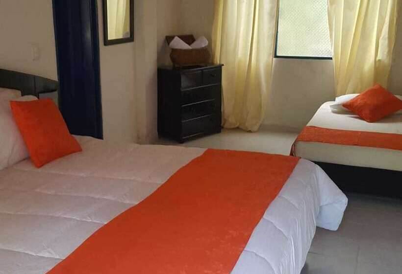 هتل Campestre La Herradura