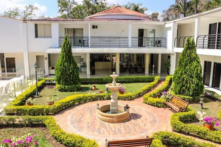 هتل Campestre Santa Catalina