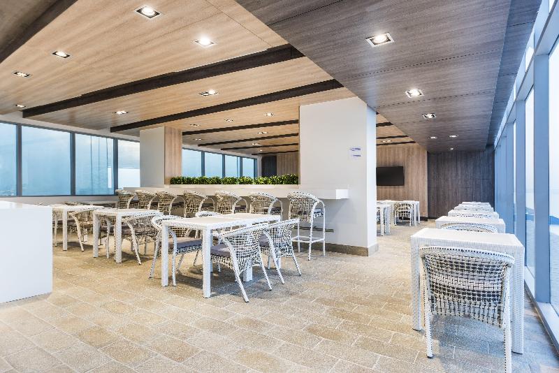 هتل Holiday Inn Express   Barranquilla Buenavista, An Ihg