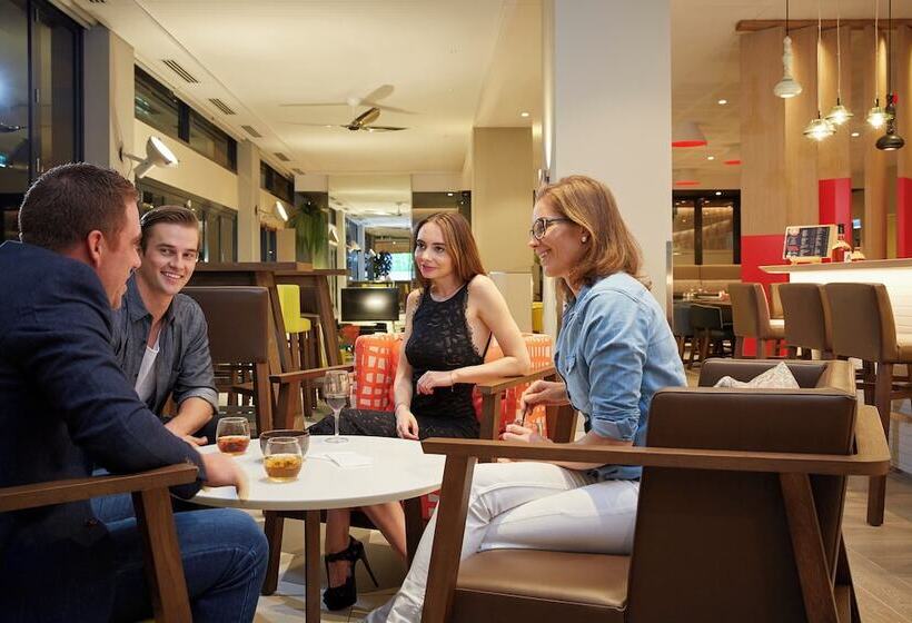 فندق Holiday Inn Express Brisbane Central, An Ihg