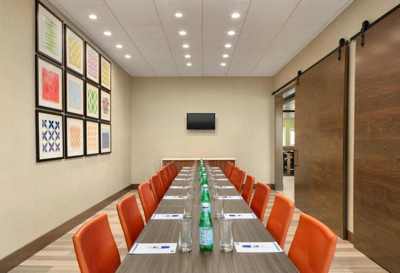 ホテル Holiday Inn Express & Suites Salisbury, An Ihg