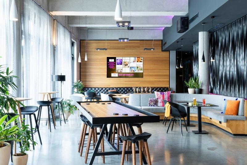 בית מלון כפרי Moxy Frankfurt Eschborn