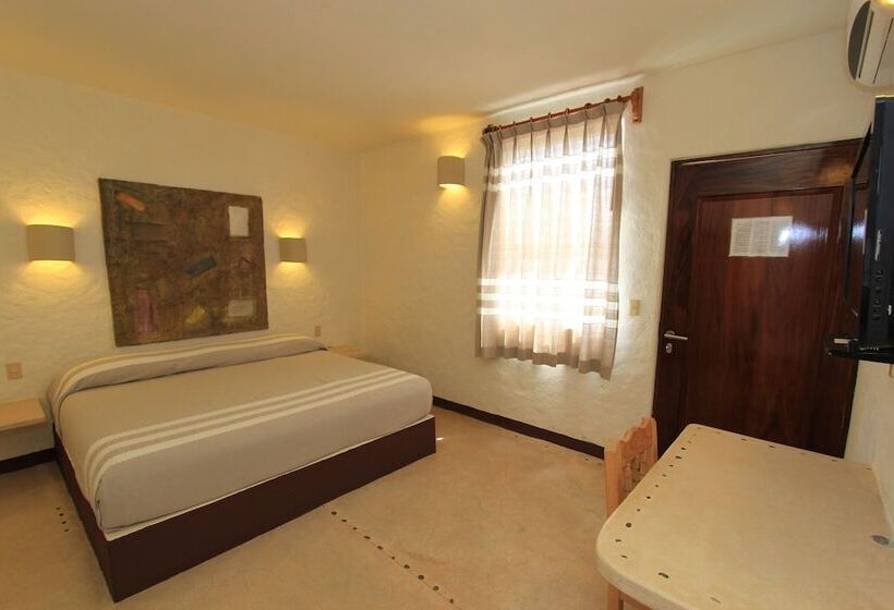 هتل Plaza Tangolunda