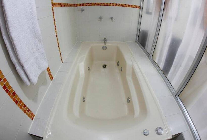 هتل Popayan Plaza