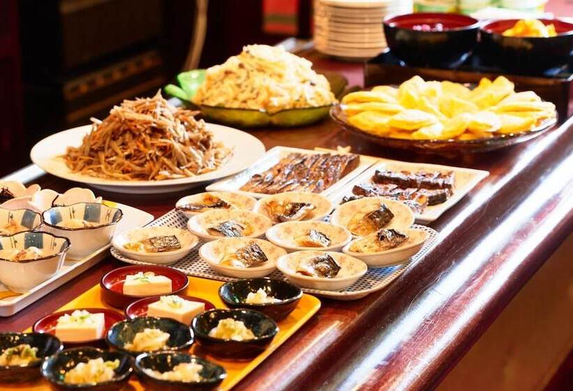 هتل Select Inn Tsuruga