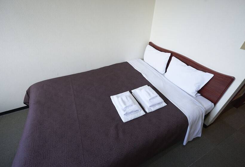 هتل Select Inn Tsuruga