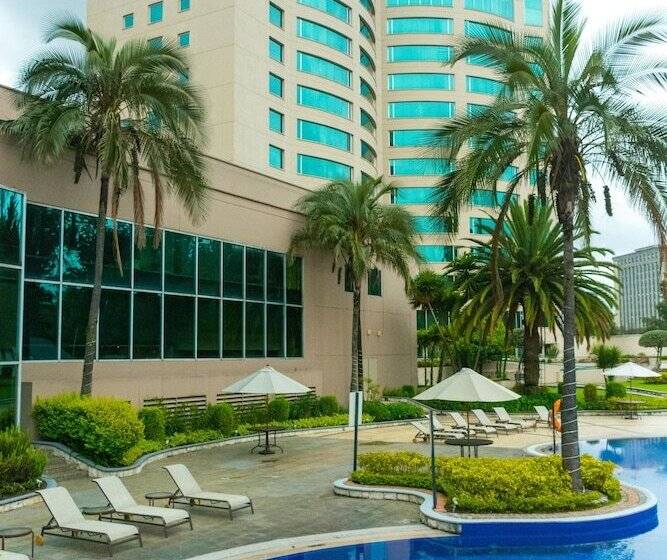 هتل Torres De Suites By Inamazonas
