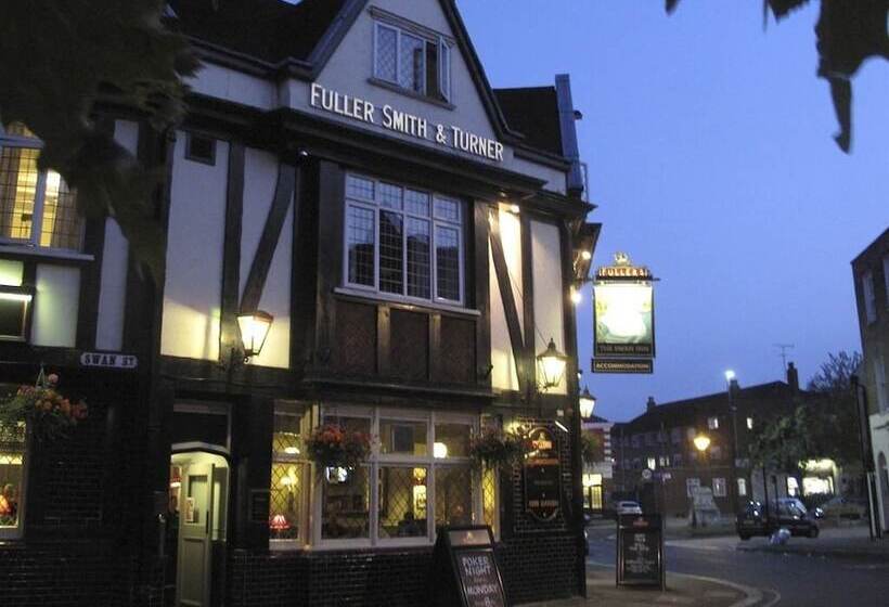 The Swan Inn Pub