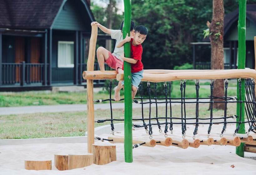 هتل Chu Resort Hualien