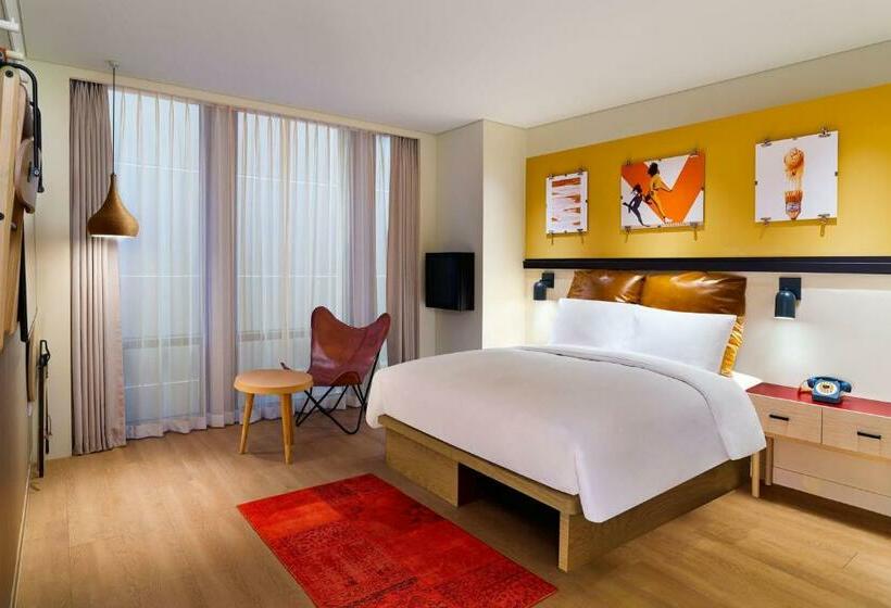 בית מלון כפרי Moxy Seoul, Myeongdong