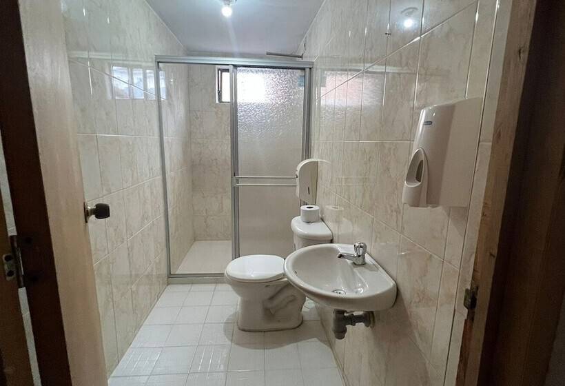 בית מלון כפרי San Francisco Colonial