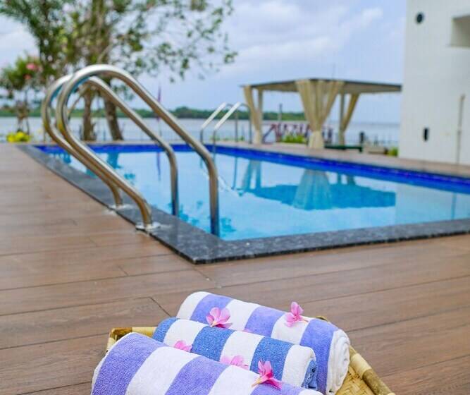 فندق Seclude By The Lake Alleppey