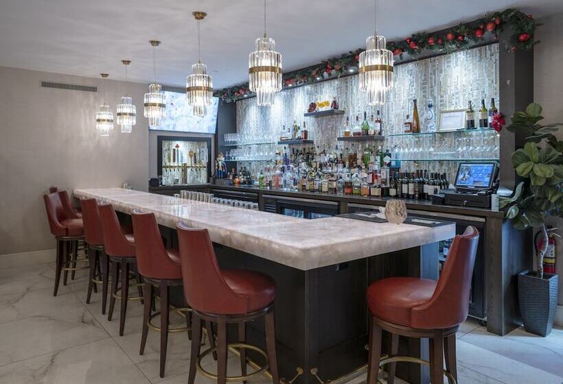 ホテル The Orange Inn Boutique