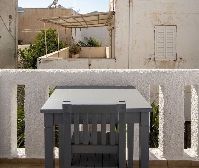 호스텔 Eleios Hotel Serifos