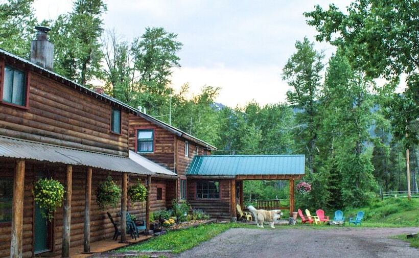민박 Bear Creek Guest Ranch