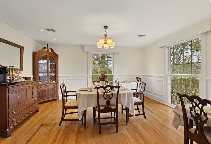 住宿加早餐  The Emory House