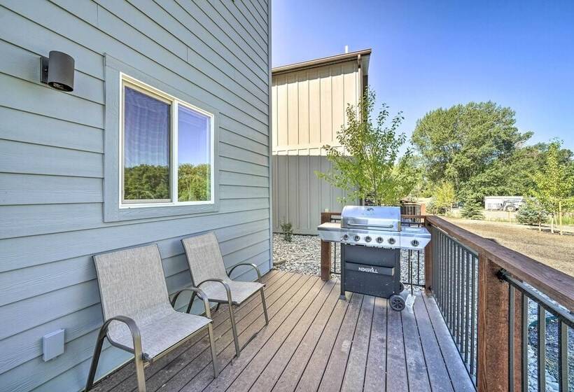 Bozeman Stand Alone Home W/ River Access!