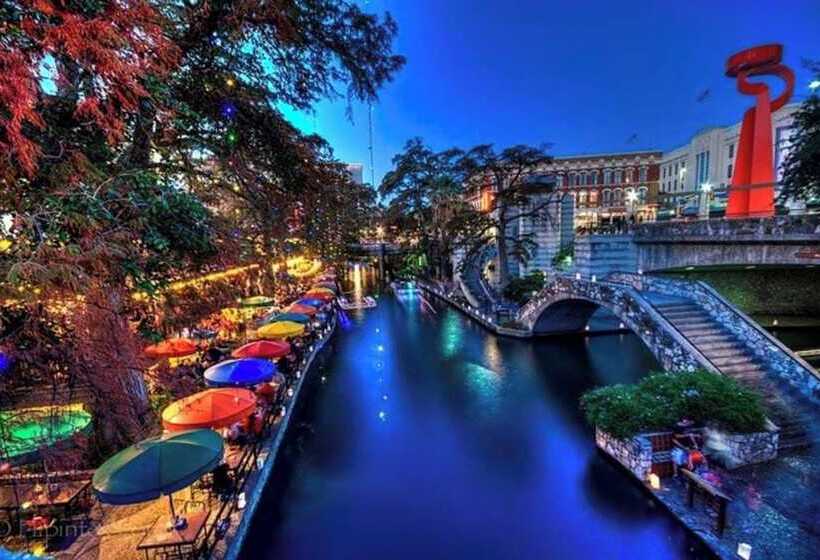 Charming 3br/2ba Gem Close To Downtown/ Riverwalk