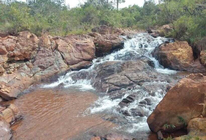 פונדק Pousada Sitio Das Flores