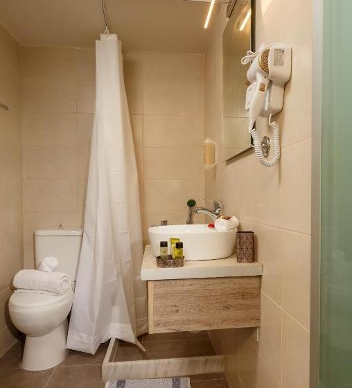 فندق Asterion Luxury Studios Airport