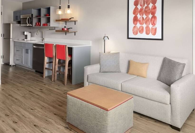 Отель Hawthorn Extended Stay By Wyndham Williston Burlington