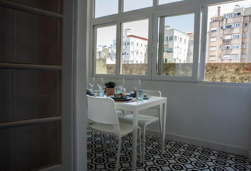 هتل Succeed Campo Pequeno Suites