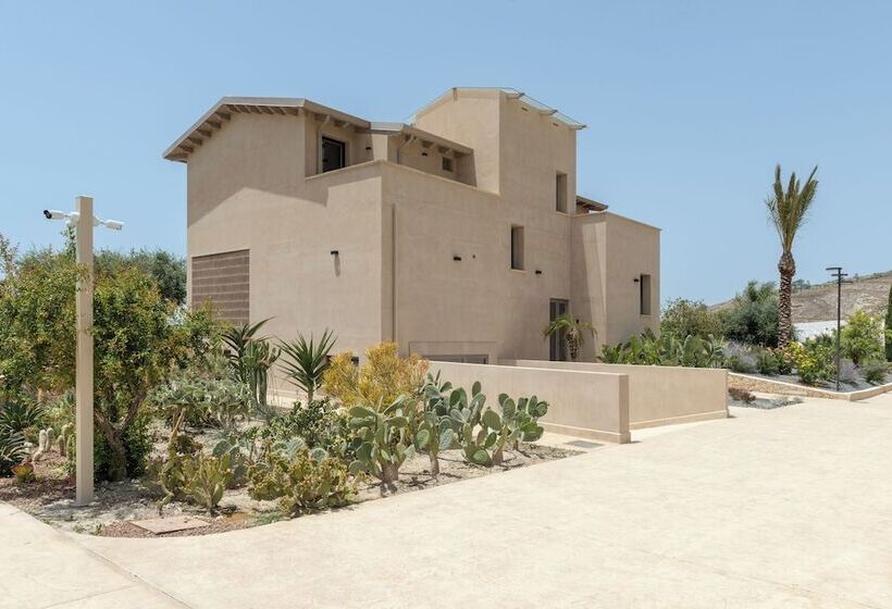 هتل Terreforti Luxury Village