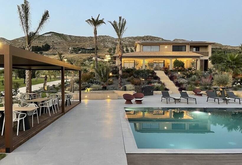 هتل Terreforti Luxury Village