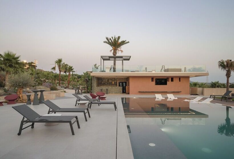 هتل Terreforti Luxury Village