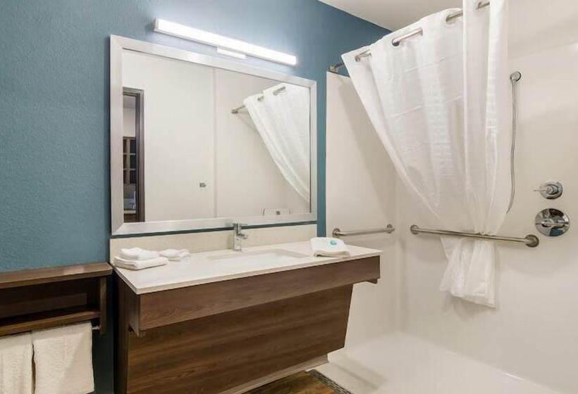Отель Woodspring Suites Greeley