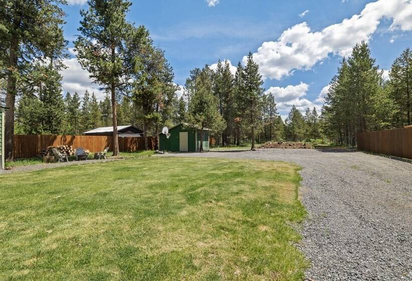 Labrador Retreat