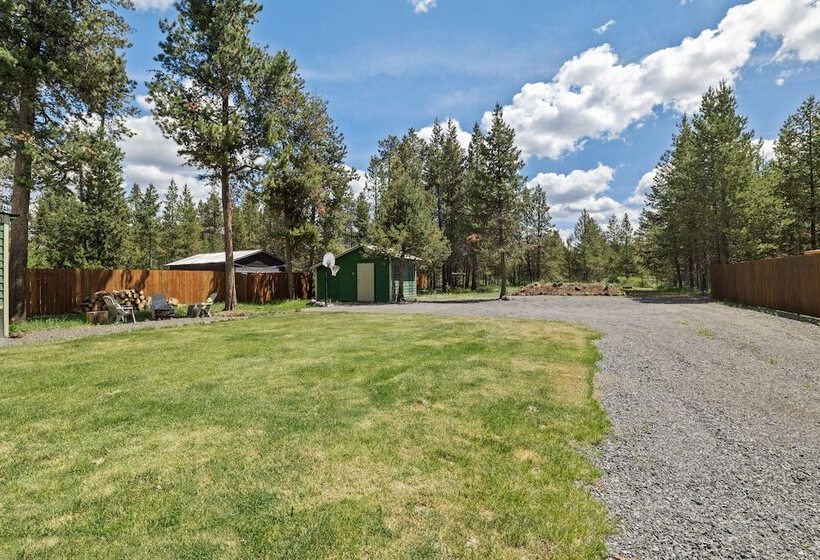 Labrador Retreat