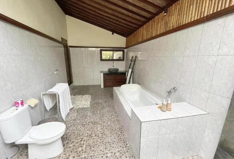 住宿加早餐  Intan Villa & Suite Ubud