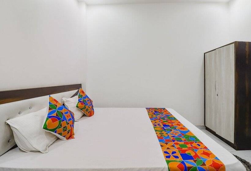 ホテル Chahat Palace