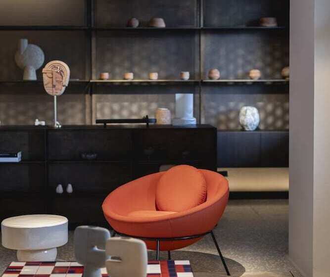 簡易ホテル La Roqqa