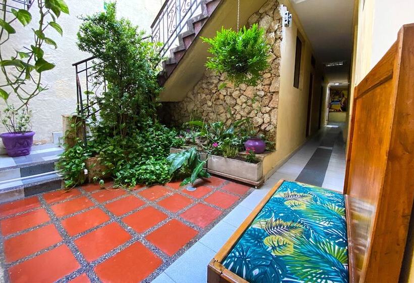 هتل Ayenda Republicano Colonial No 2