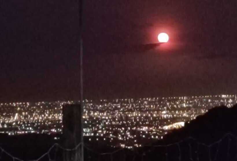 هتل روستایی Chargevillage