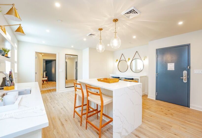Отель The Inn At Lbi National Golf & Resort