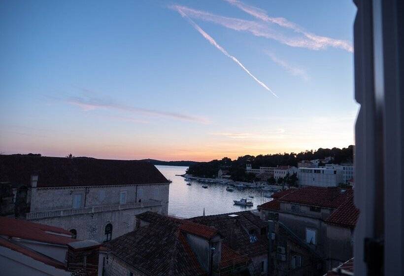 هتل Villa Porta Maestra