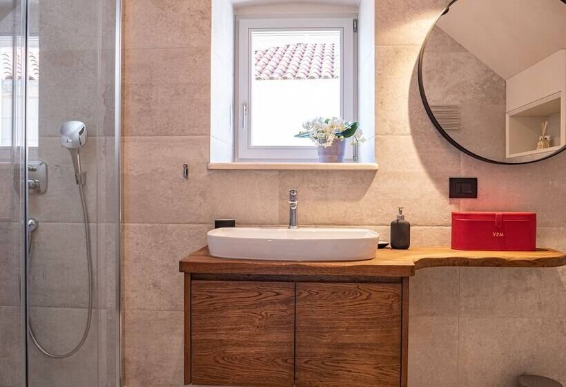 هتل Villa Porta Maestra