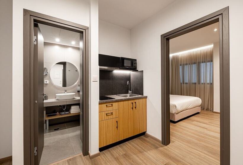Pnoe Urban Living