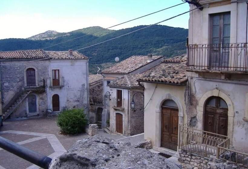 レジデンス Immaculate 2 Bed House