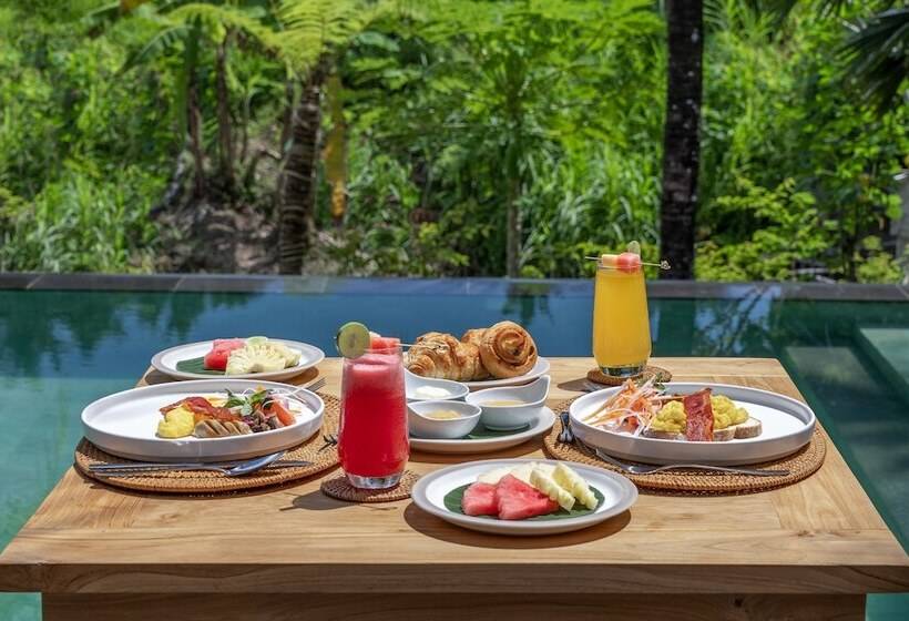 Rumah Kayu Resort