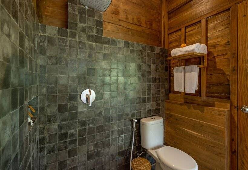 Rumah Kayu Resort