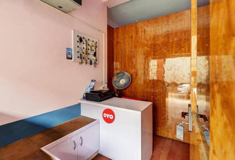 酒店 Collection O Preethi Boarding & Lodging