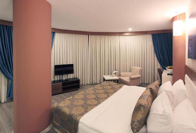 Forum Suite Otel