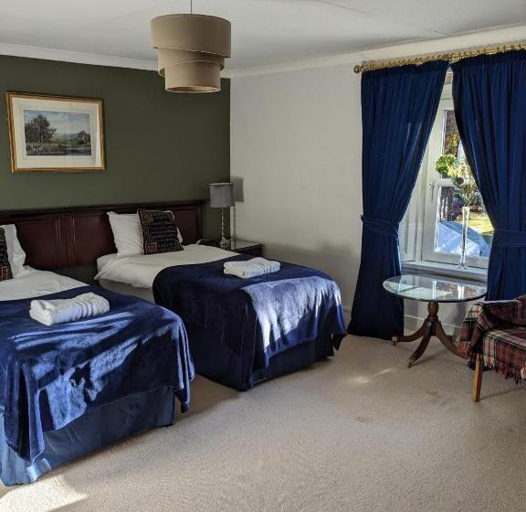 簡易ホテル Bennachie Lodge Hotel In Kemnay
