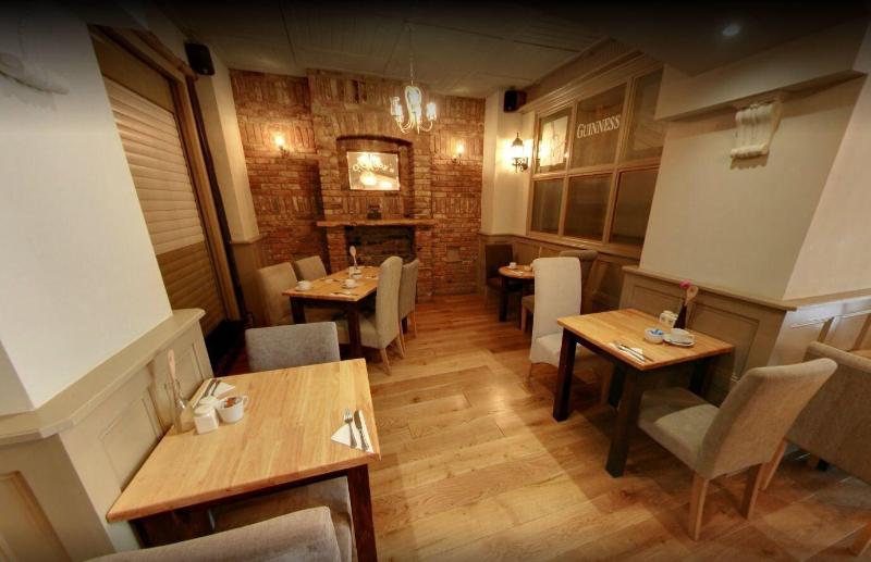 Хостел Mccafferty S Guesthouse Ilford