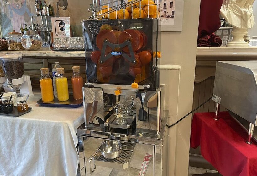 בית מלון כפרי Le Grand Hôtel Molière